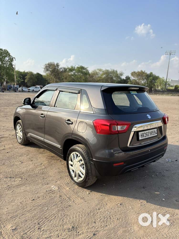 Maruti Suzuki Brezza 1.5 Lxi Smart Hybrid, 2022, Petrol