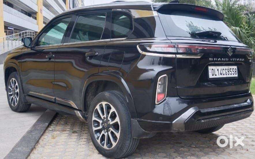Maruti Suzuki Grand Vitara 1.5 Zeta Plus Dual Tone Intelligent Hybri..