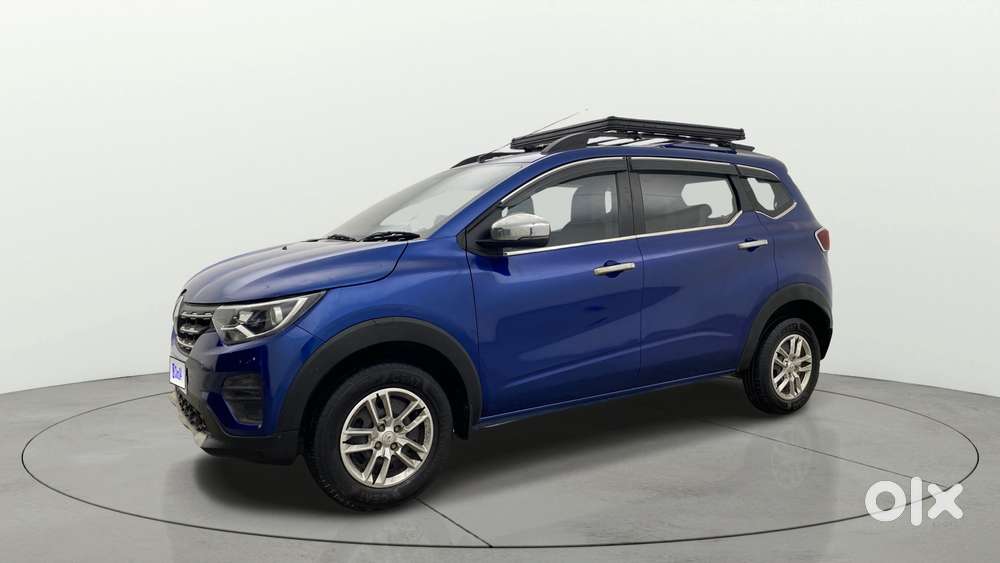 Renault Triber Rxt, 2023, Petrol