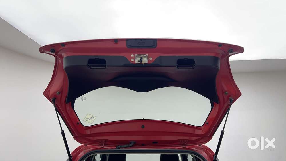 Maruti Suzuki Swift Vxi Cng, 2022, Cng & Hybrids