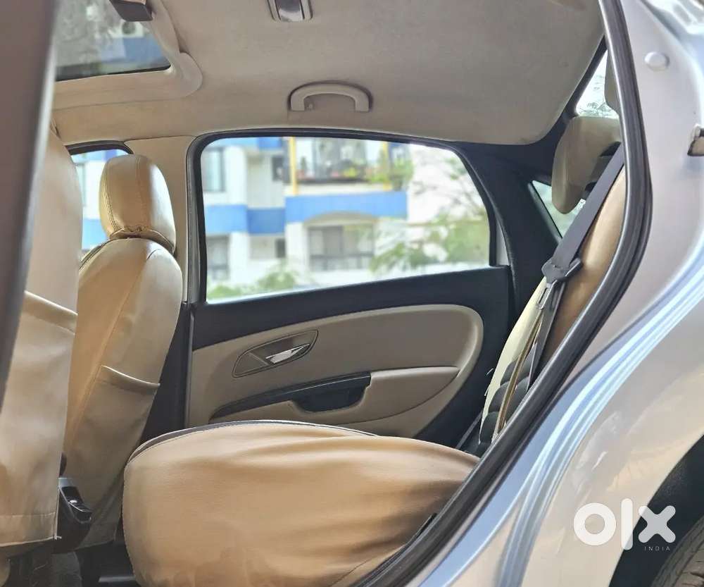 Fiat Linea Emotion Diesel 2011  Sunroof  Climate Ac  Touchscreen