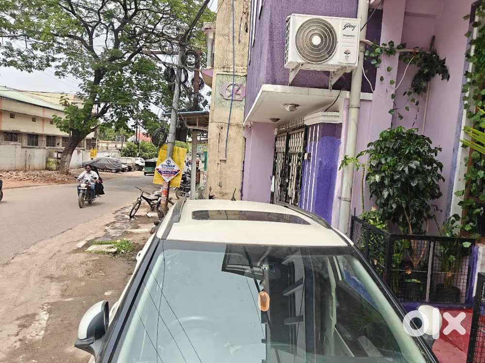 Mahindra Xuv300 2023 Petrol 55000 Km Driven.avoid Car 24 Spine