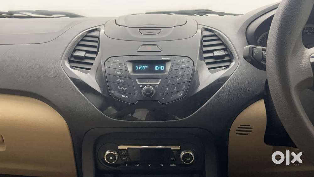 Ford Figo Aspire Titanium, 2017, Petrol