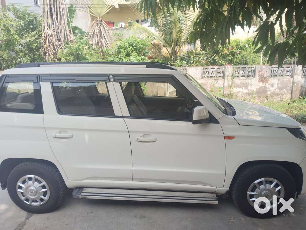 Mahindra Tuv 300 T6 Plus, 2019, Diesel