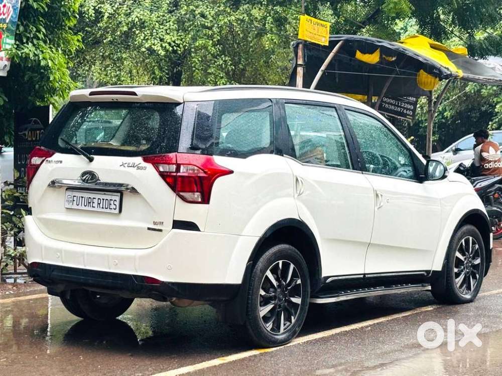 Mahindra Xuv500 W11 At, 2019