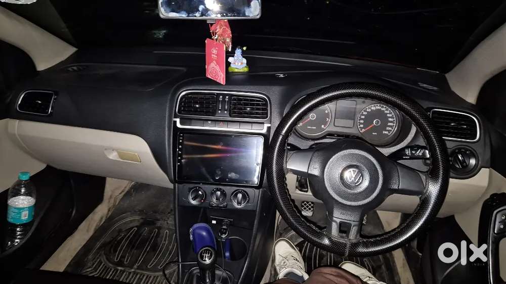 Volkswagen Polo 2011 Manual