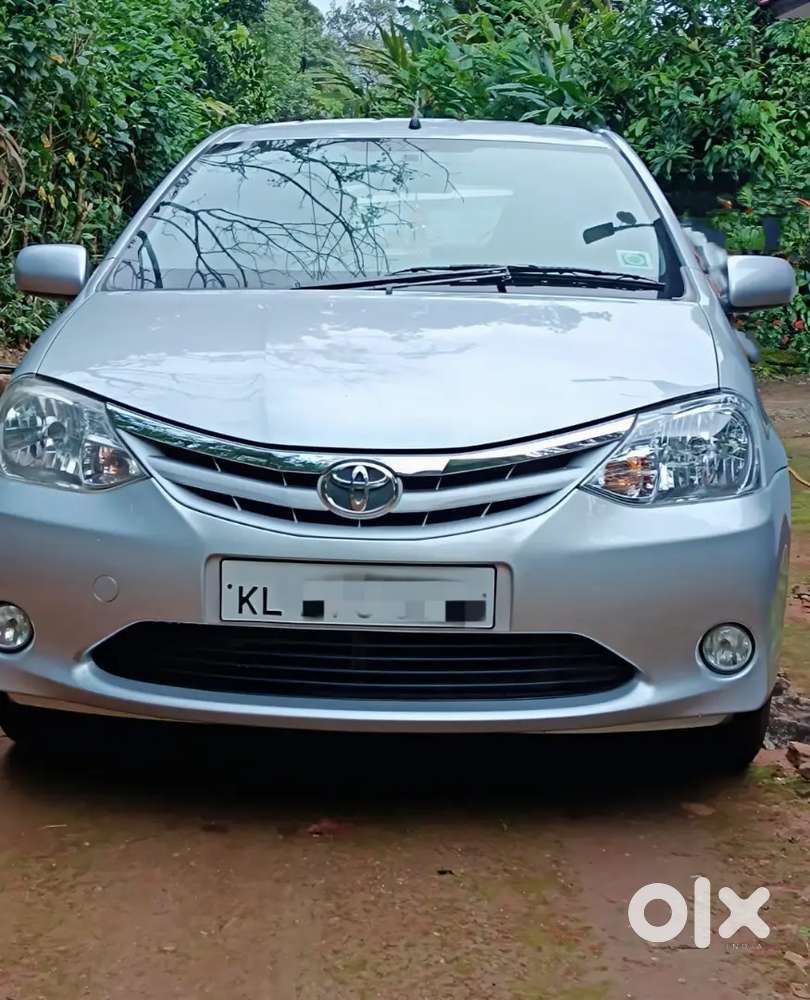 Toyota Etios 2011 Petrol Good Condition , Company Service