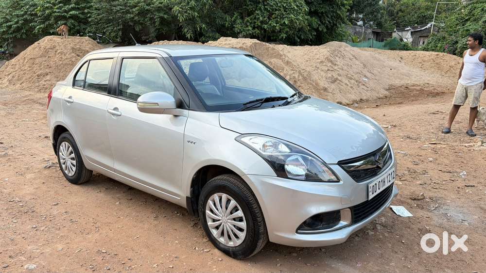 Maruti Suzuki Swift Dzire 1.2 Vxi Bsiv, 2015, Petrol
