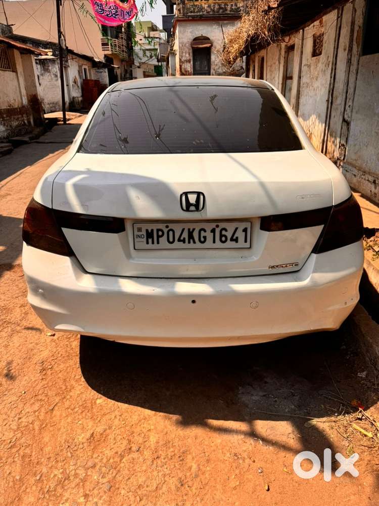 Honda Accord Petrol 2011