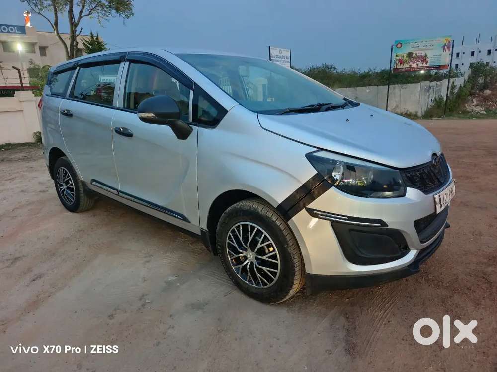 Mahindra Marazzo 2019 Diesel, Single Owner