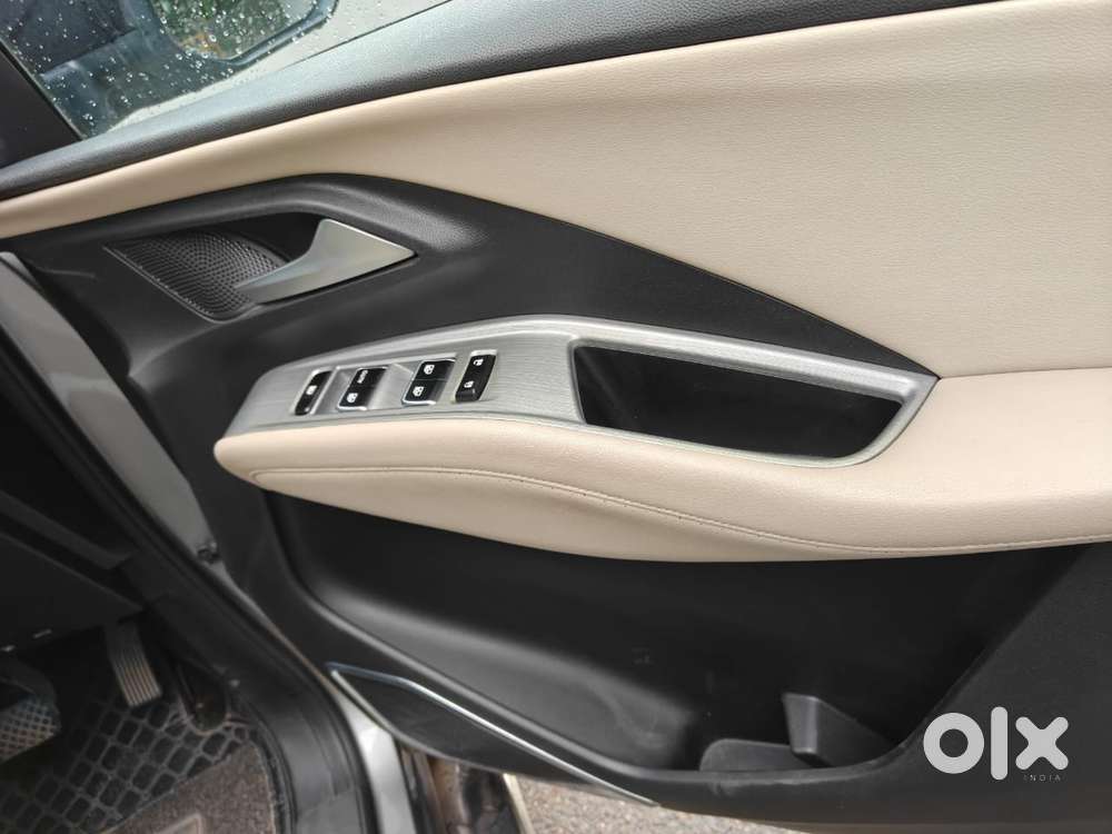 Mg Hector Sharp Pro 1.5 Turbo Cvt, 2023, Petrol