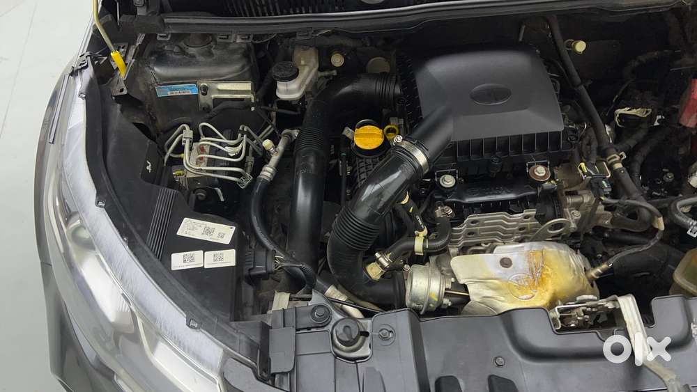 Tata Nexon 1.2 Revotron Xma Amt (s), 2022, Petrol