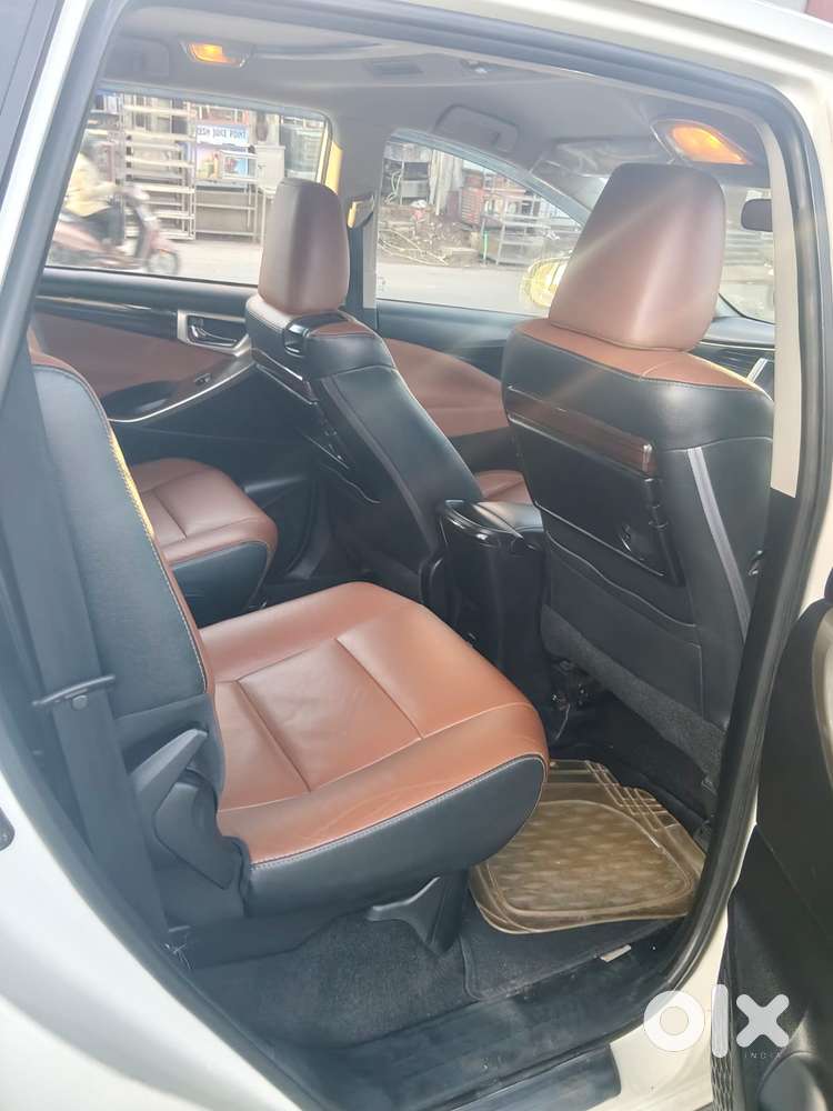 Toyota Innova Crysta 2.8z Automatic, 2018, Diesel