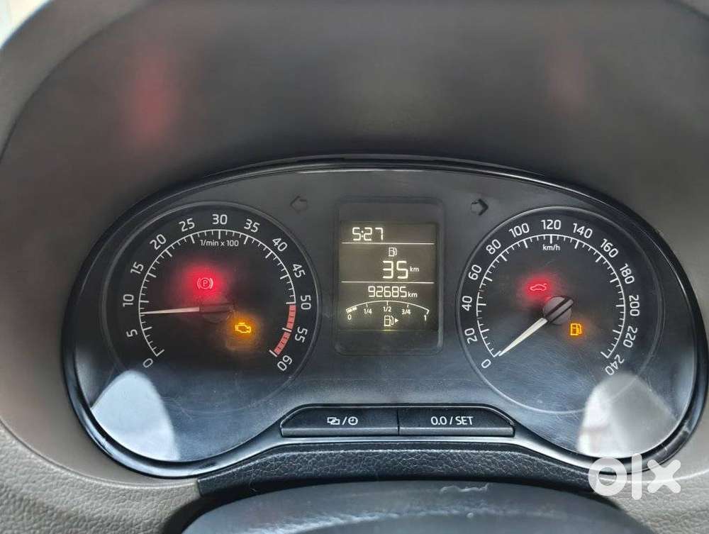 Skoda Rapid 1.5 Tdi Cr Elegance Plus, 2015, Diesel