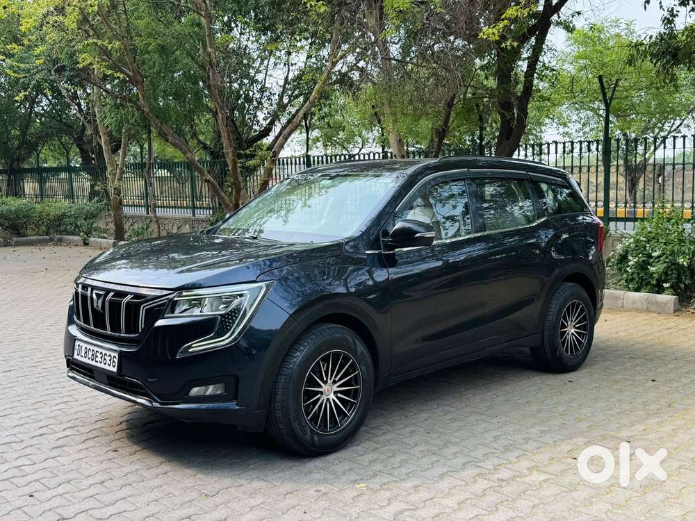 Mahindra Xuv700 Ax 3 Diesel Mt 7 Str (e), 2022, Diesel