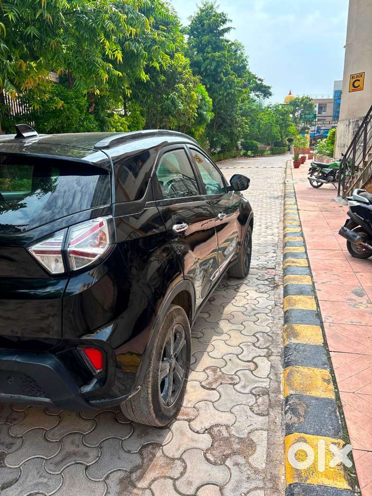 Tata Nexon 2022 Diesel Well Maintained