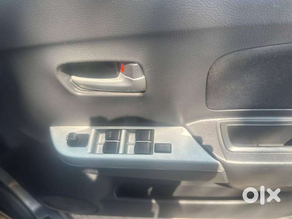 Maruti Suzuki Wagon R Vxi 1.2, 2012, Petrol