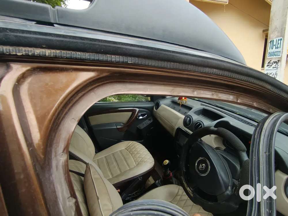 Renault Duster Top End Model
