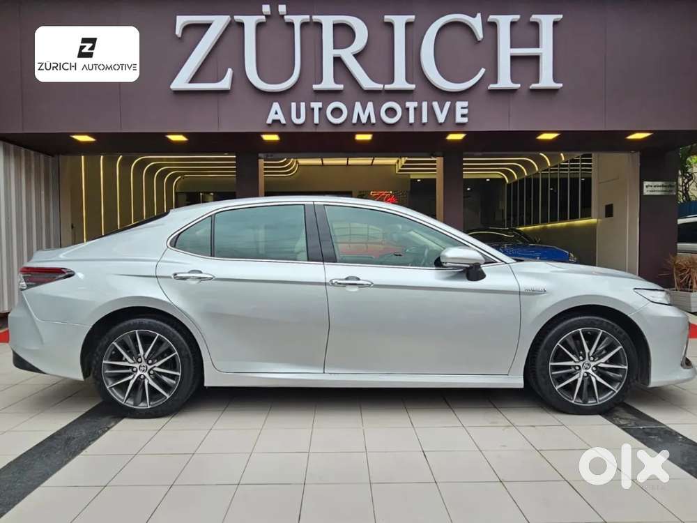 Toyota Camry, 2019, Petrol