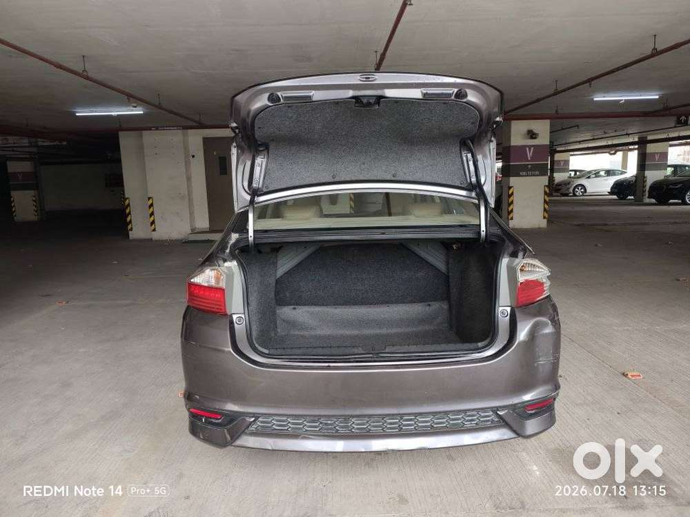 Honda City I-vtec Zx, 2017, Petrol