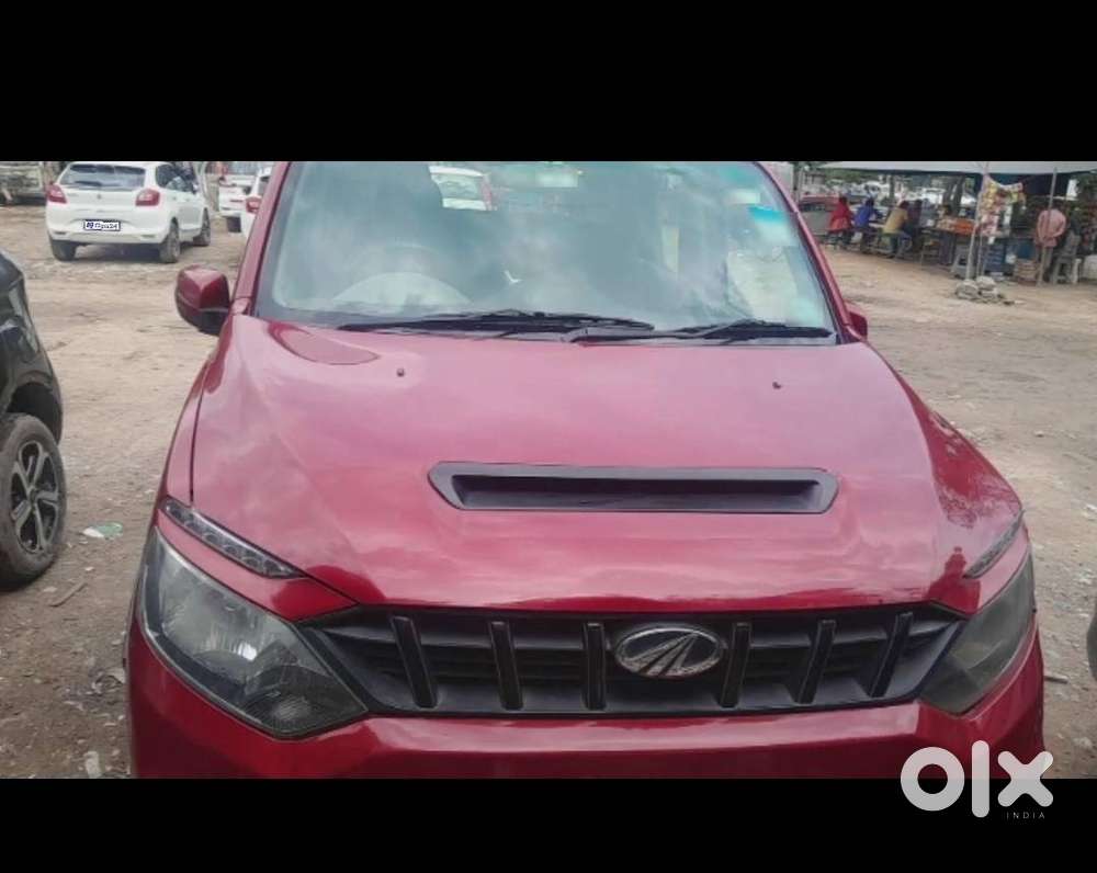 Mahindra Nuvosports N8 Automatic Year 2016