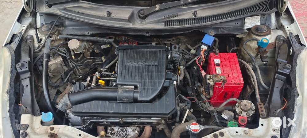 Maruti Suzuki Swift Dzire 1.3 Zxi, 2015, Cng & Hybrids