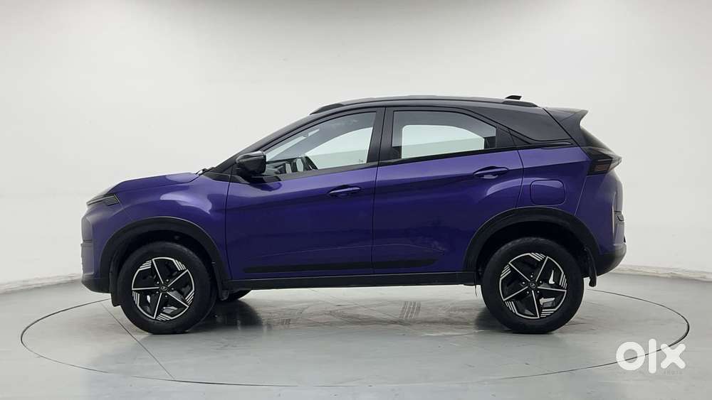 Tata Nexon Fearless Plus S Purple 1.2 Revotron Petrol 7dca Dual Tone..