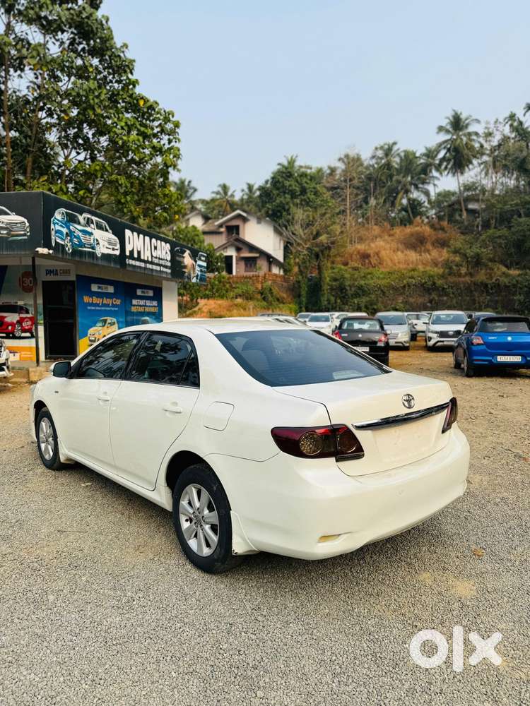 Toyota Corolla Altis Vl, 2011, Petrol