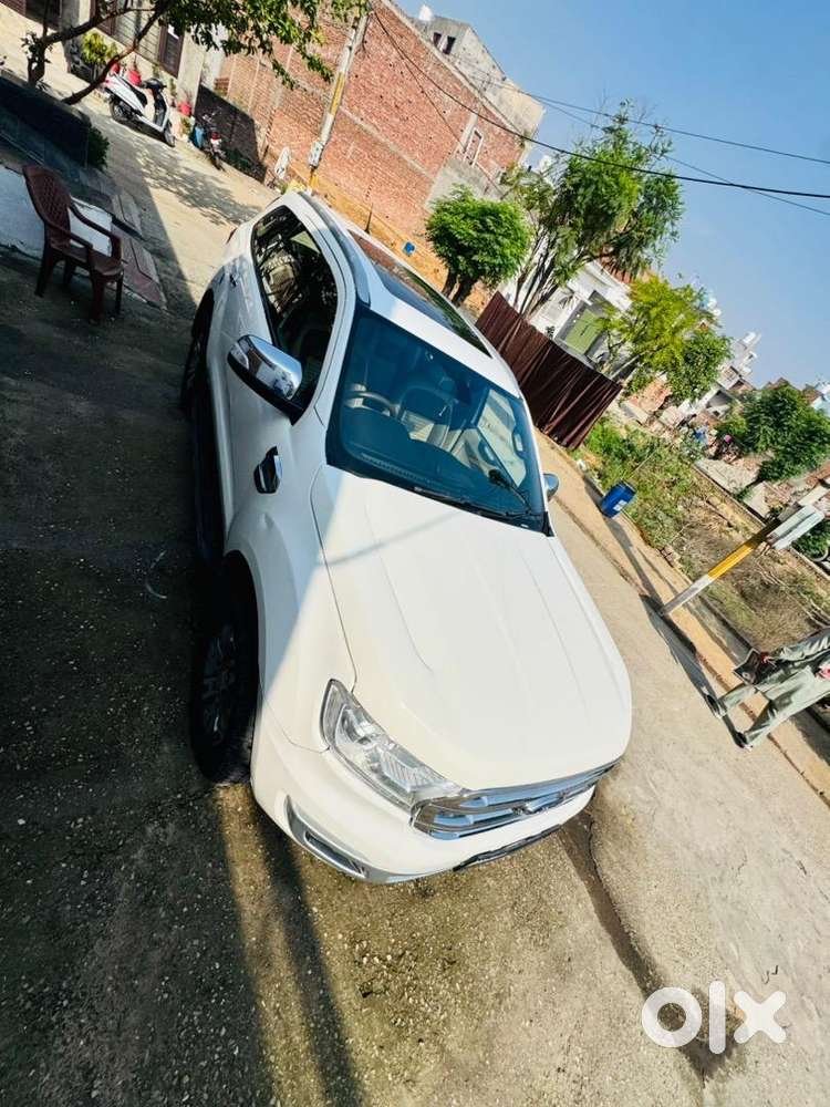 Ford Endeavour 2017 Diesel Well Maintained