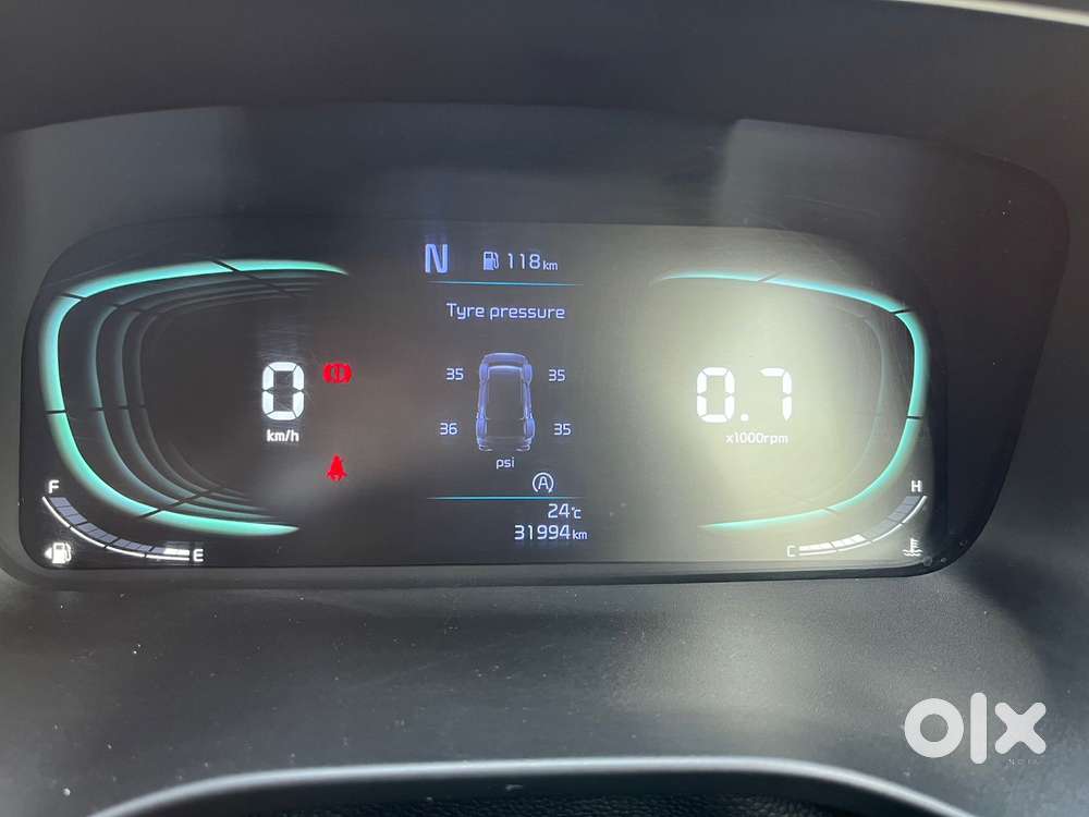 Kia Carens 1.5 Prestige Plus 7 Str Imt, 2024, Petrol