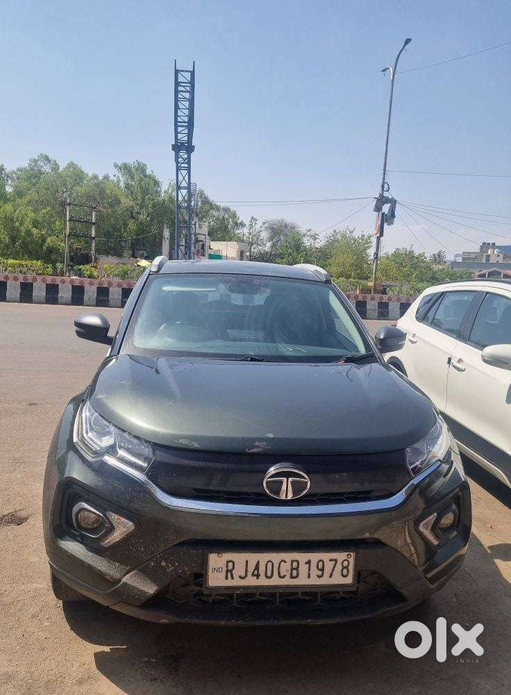 Tata Nexon 1.2 Revotron Xma Amt, 2021, Petrol