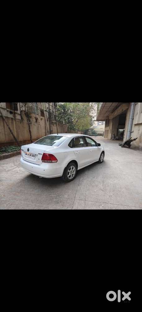 Volkswagen Vento 2010-2013 Petrol Highline At, 2013, Petrol