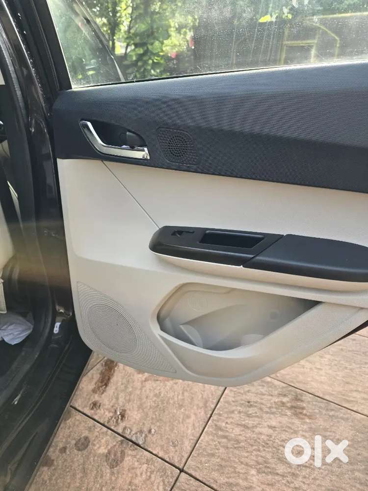 Tata Tiago Ev Xz Plus 2023 Dec1