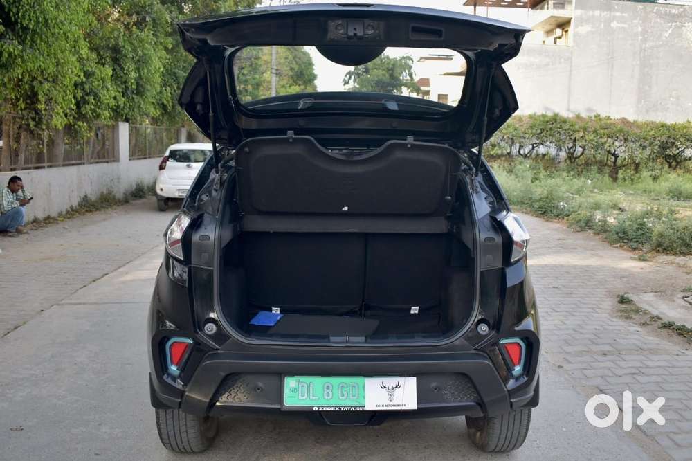 Tata Nexon Ev Xz Plus Lux Dark Edition, 2023, Electric