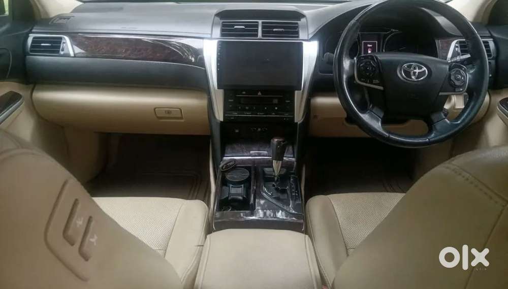 Toyota Camry 2.5l Automatic, 2015, Petrol