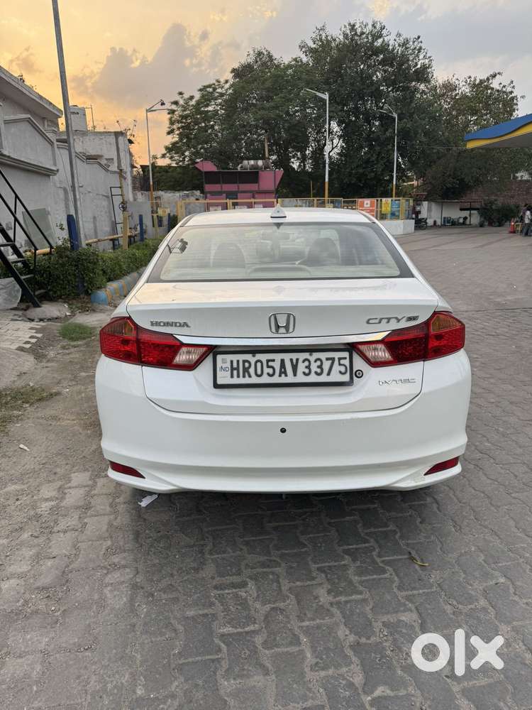 Honda City I-vtec Sv, 2017, Petrol