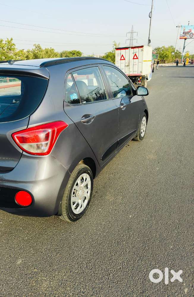 Hyundai Grand I10 Sportz(o) 1.2 Mt, 2017, Petrol