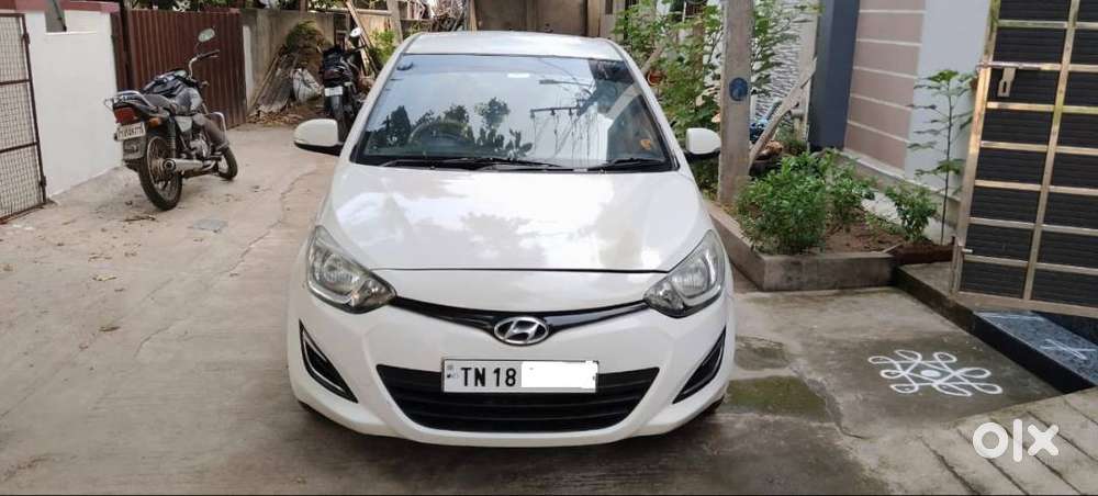 Hyundai I20 2013 With Very Good Condition