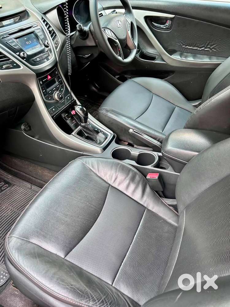 Hyundai Elantra Petrol 2015 Automatic Top Model Ventialed Seats