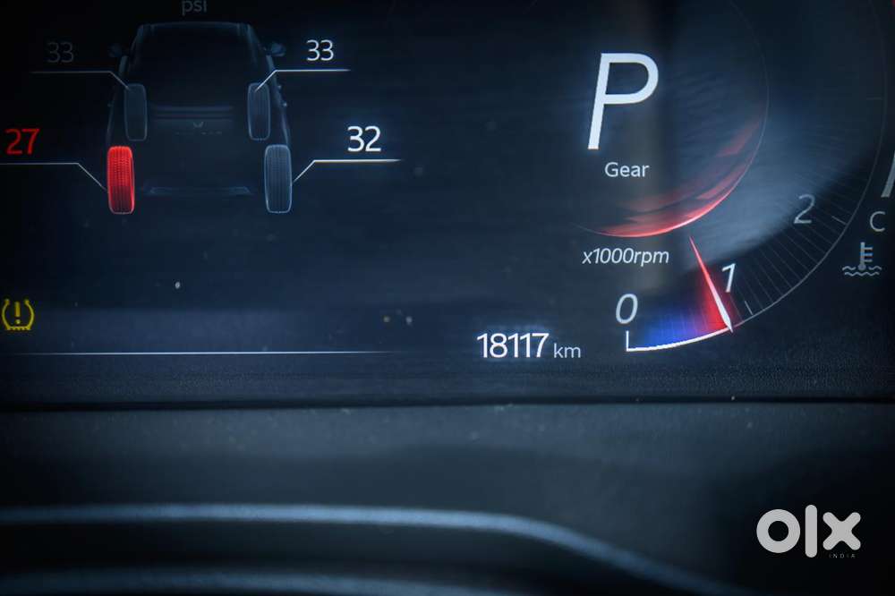 Mahindra Xuv 3xo Ax5 Pm At, 2024, Petrol