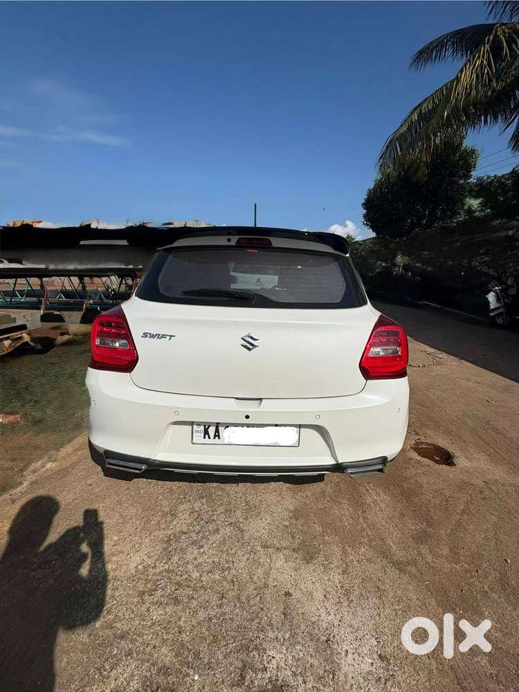 Suzuki Swift 1.2 Zxi+ Ags/petroil, 2019 (first Registration-01.2020)