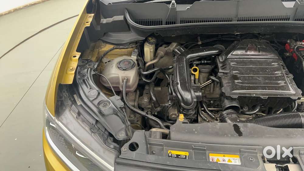 Volkswagen Taigun Topline 1.0 Tsi At (electric Seats), 2022, Petrol