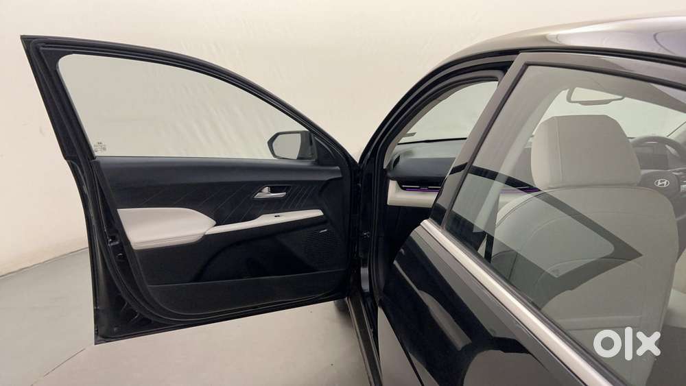 Hyundai Verna 1.5 Sx (o) Vtvt Ivt, 2023, Petrol