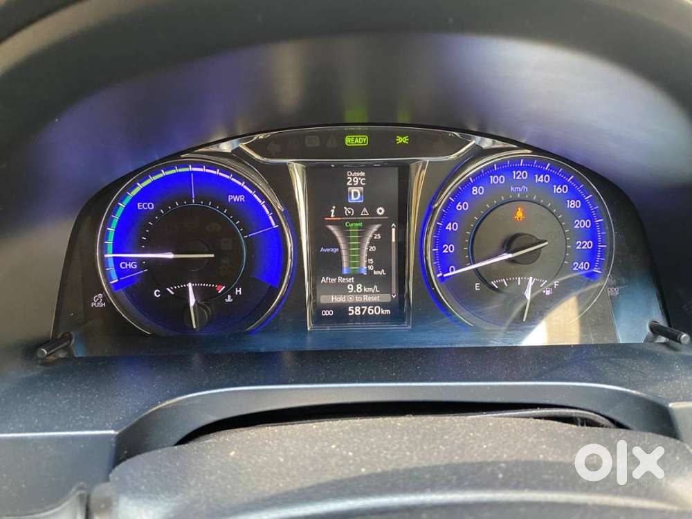 2016 Toyota Camry Hybrid  1st Owner  58k Km  Full Service History