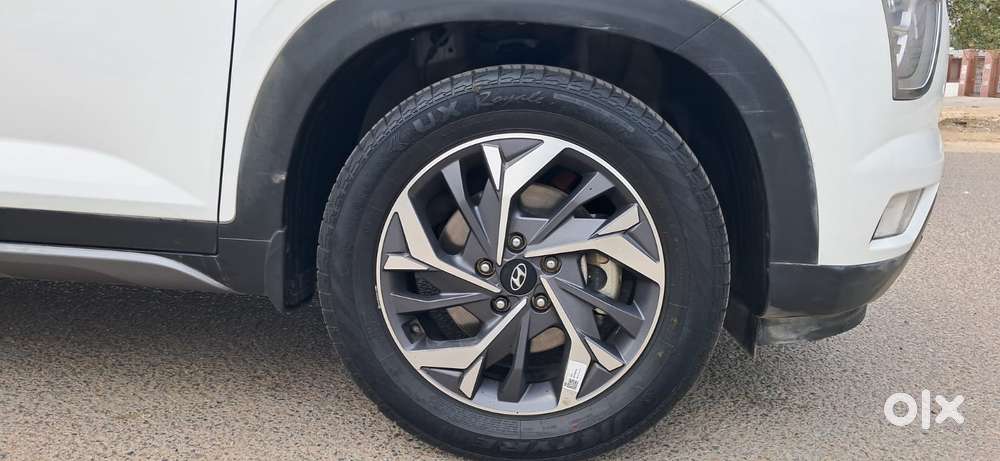 Hyundai Creta 1.5 Sx (o) Ivt Petrol, 2023, Petrol