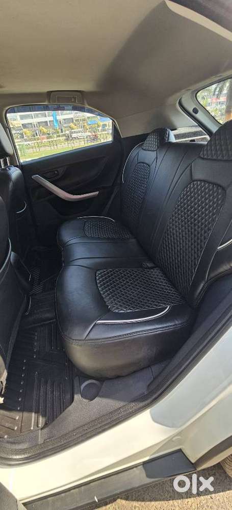 Tata Nexon 1.5 Revotorq Xma Amt (s), 2021, Diesel