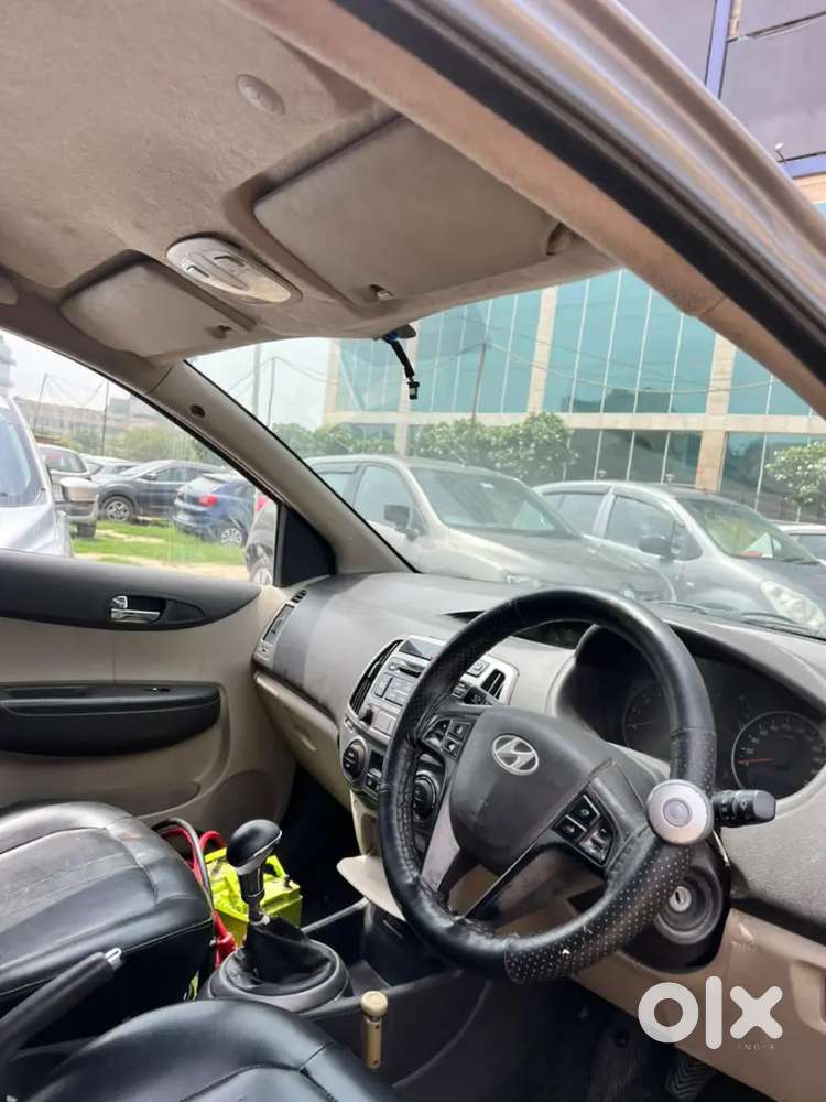 I20 Sportz Petrol Good Condition