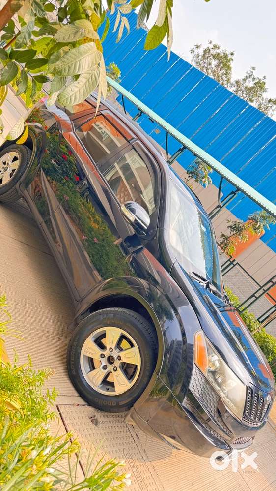 Direct Owner -mahindra Xuv500 W8 Fwd2014 Diesel 87000 Km Driven