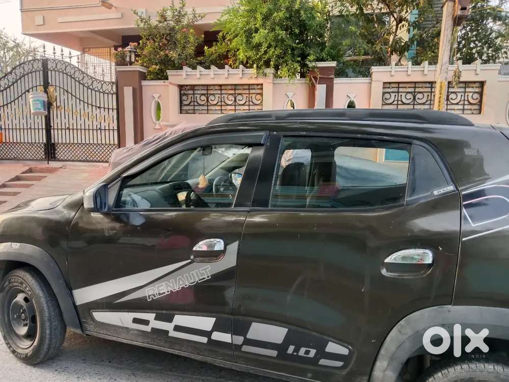 Renault Kwid 2017 Petrol Well Maintained