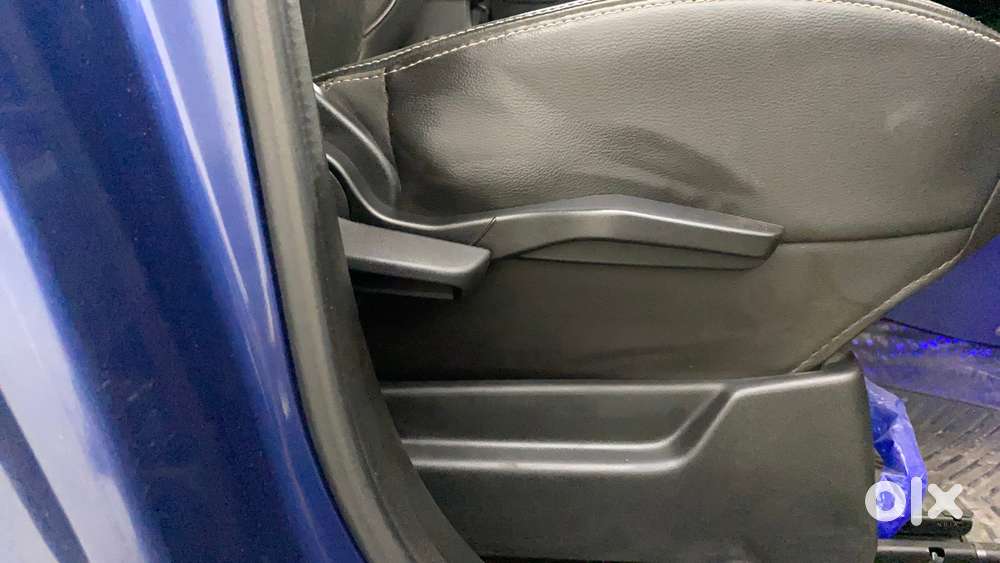 Maruti Suzuki Xl6 Alpha At, 2021, Petrol